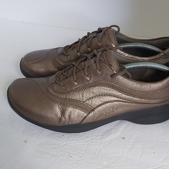 CLARKS | Women's In Motion Leather Comfort Shoes Metallic Bronze Size 8.5 - Picture 3 of 8